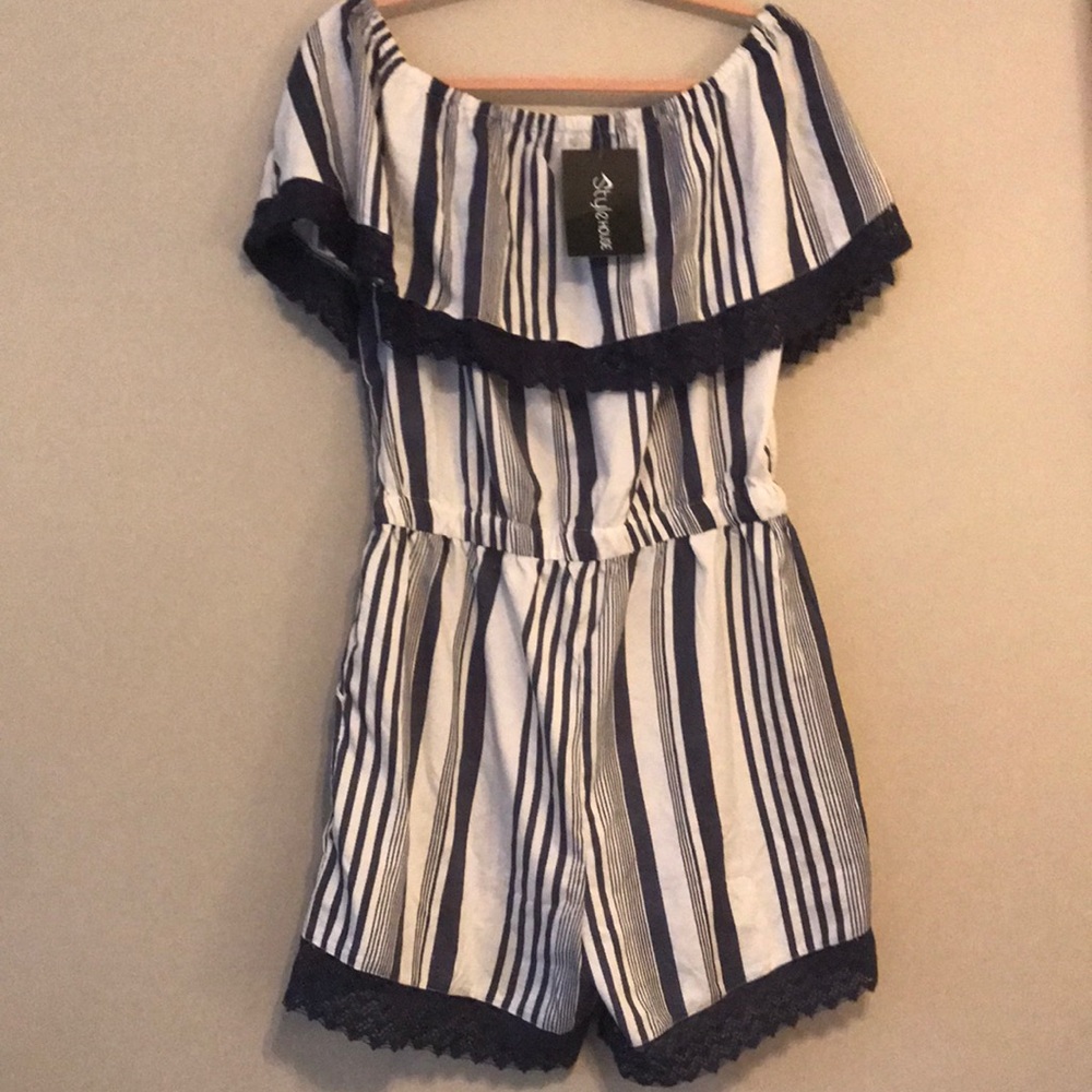 NWT xl romper